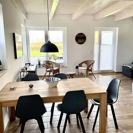 Kranichblick - Freedom Appartement Groß Schwansee